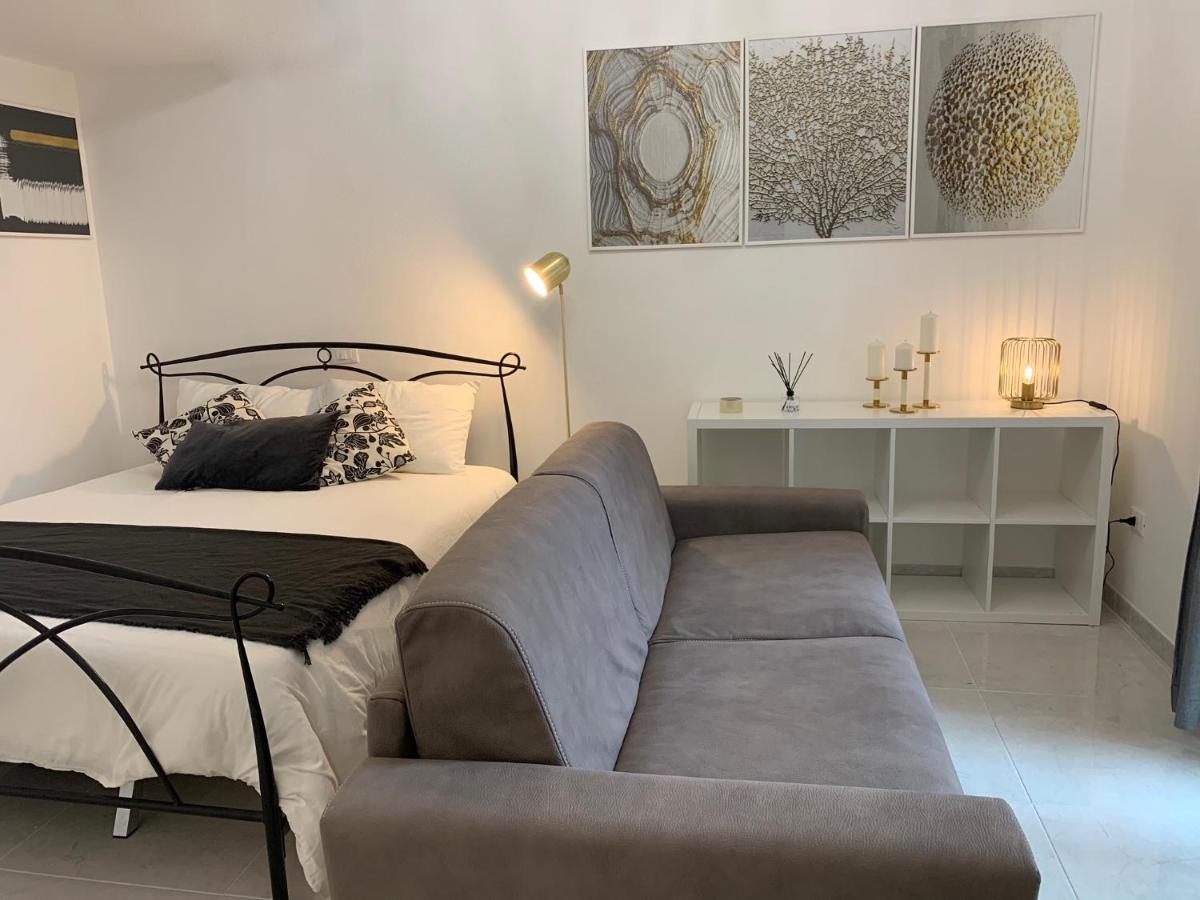Luxury Apartment In Rome Countryside - Francigena Campagnano Di Roma Kültér fotó